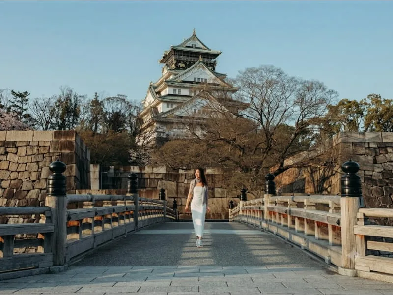 Lâu đài Osaka